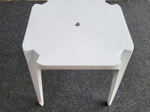 Secondhand White Plastic Table For Sale Secondhand White Plastic Table For Sale