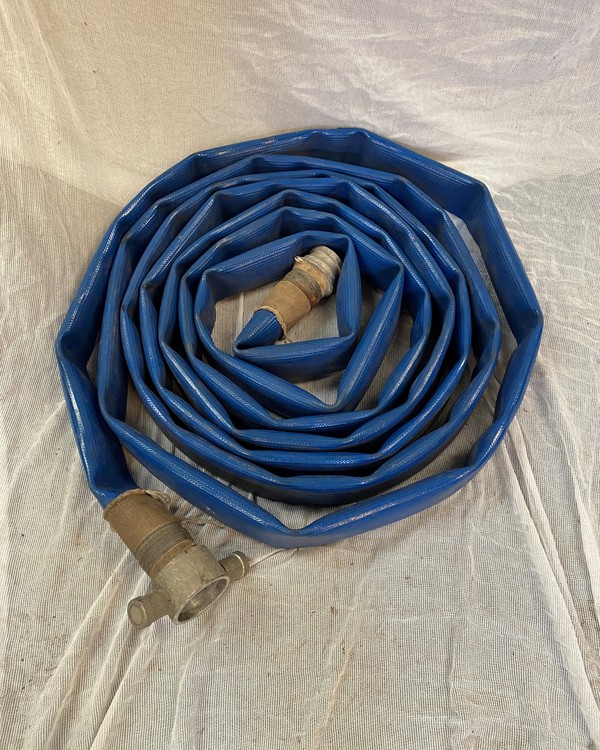 Secondhand Used Lay Flat Blue Water Hose with Fire Hydrant Style Fittings
