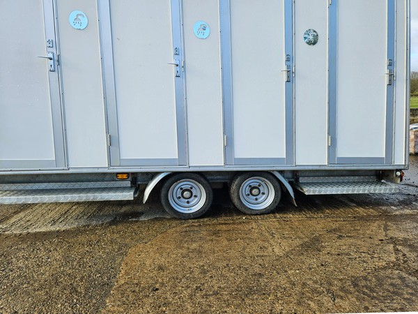 Twin axle shower trailer for sale