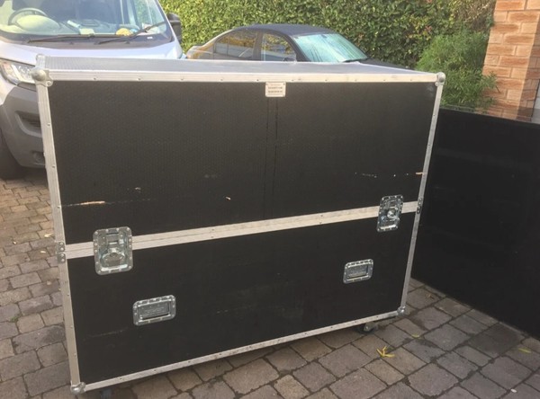 Used Grumpy Joes Mobile Bars And Flight Case