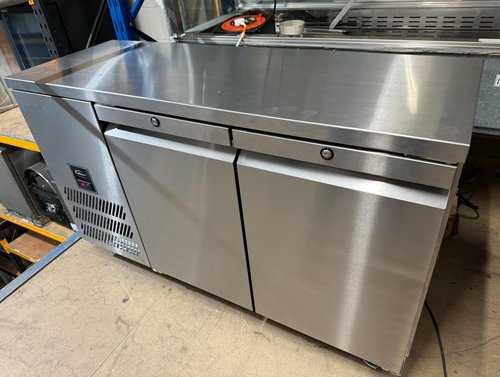 B Grade Williams Jade HJSC2 2 Door Bench Fridge For Sale B Grade Williams Jade HJSC2 2 Door Bench Fridge For Sale
