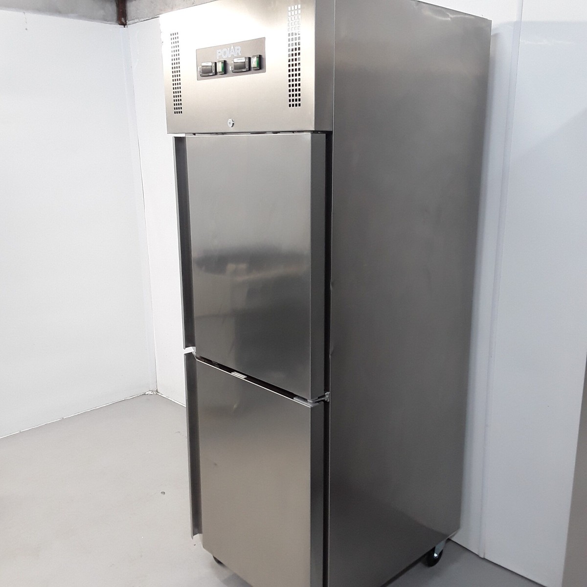 Secondhand Catering Equipment | Upright Single Door Freezers | New B ...