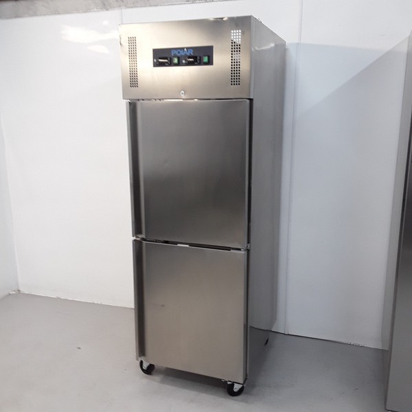B Grade Polar Stainless Steel Fridge Freezer 600 ltr UA025