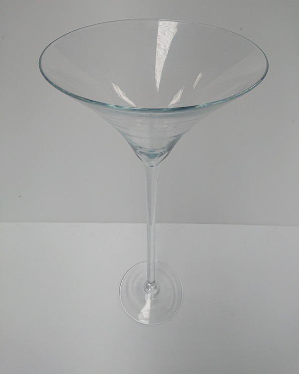 Secondhand Giant Martini Glass Table Centre Vases For Sale