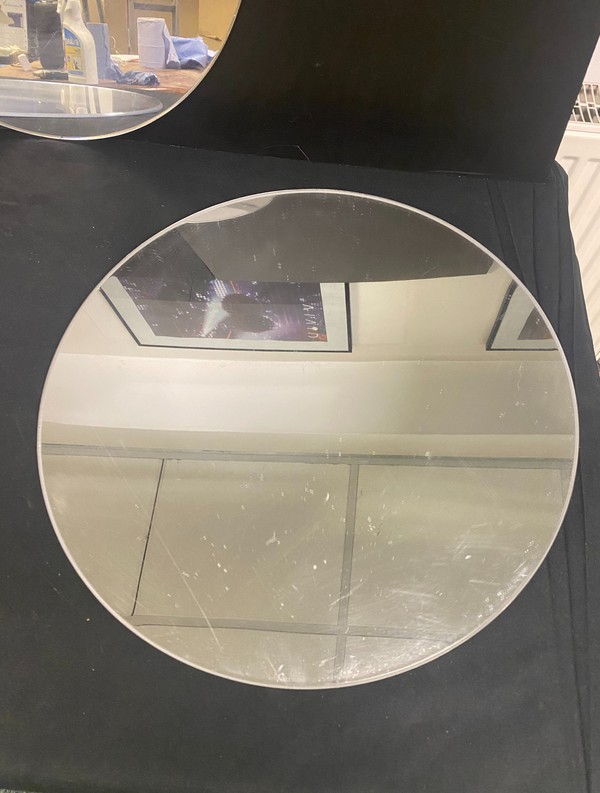 31x Perspex Mirrored Table Centre Displays For Sale