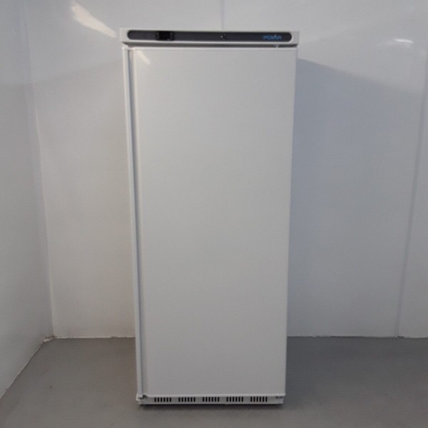 Upright commercial fridge