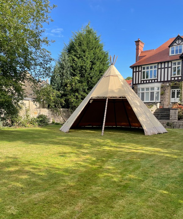 Secondhand 8.4m Midi Tipi For Sale
