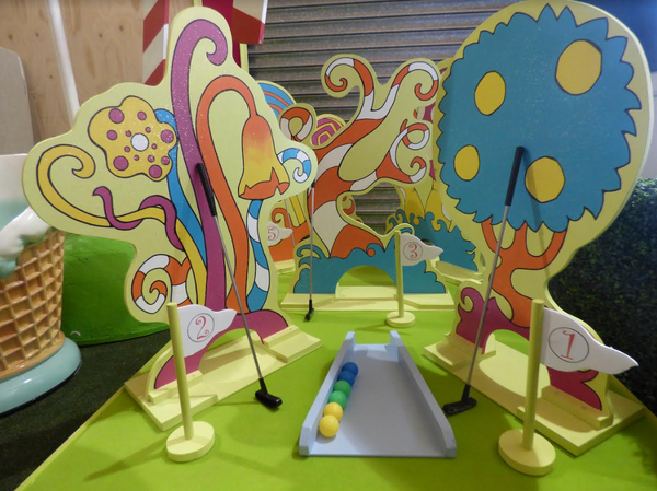 Secondhand Wonka Whimsical Crazy Golf For Sale