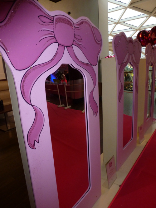 Secondhand Pink Crazy Mirrors For Sale Secondhand Pink Crazy Mirrors For Sale