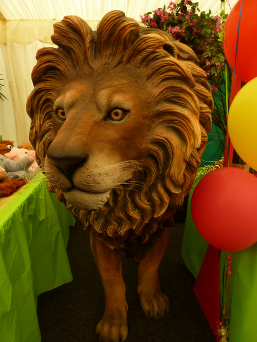 Secondhand Life Size Lion King For Sale Secondhand Life Size Lion King For Sale