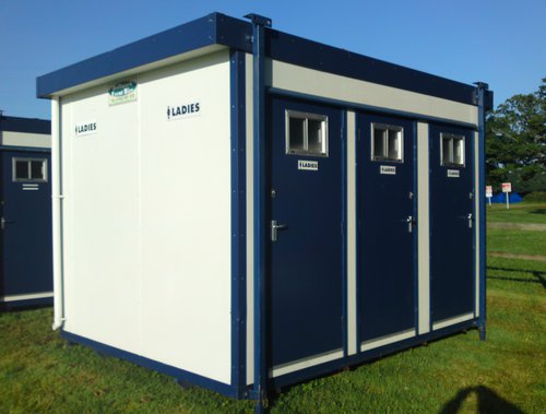 Secondhand 2x 6 Bay Jack Leg Toilet Cabin For Sale Secondhand 2x 6 Bay Jack Leg Toilet Cabin For Sale