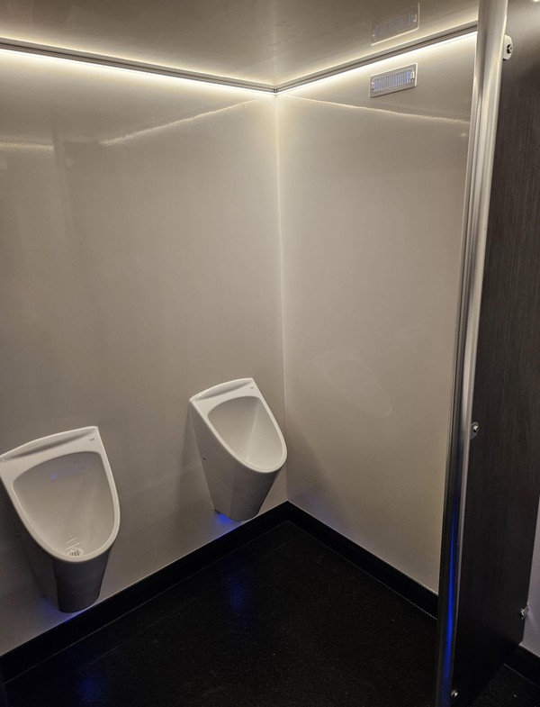 New Unused Luxury 3+1 Toilet Trailer