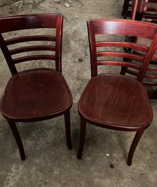 Wooden Curved ladder back chairs Wooden Curved ladder back chairs