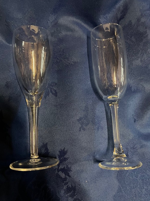 Secondhand 1082x Range Of Drinks Glasses For Sale