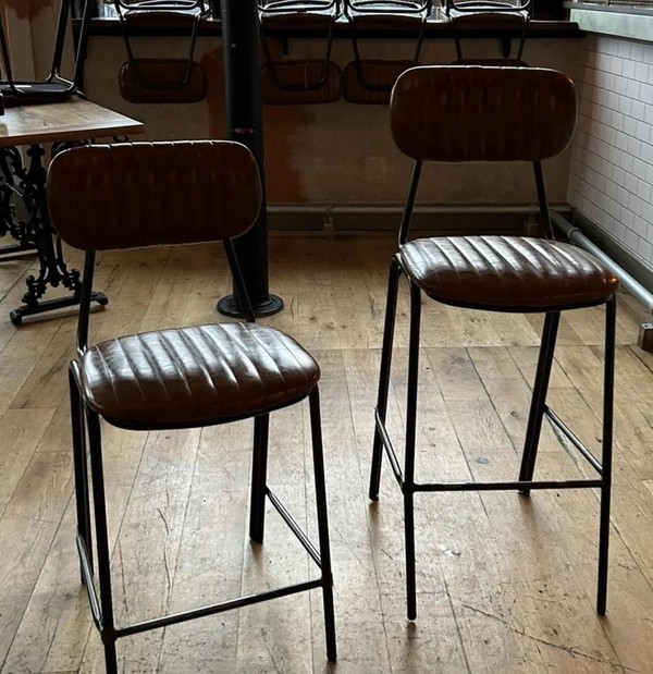 14x Leather Bar Stools and Chairs for sale