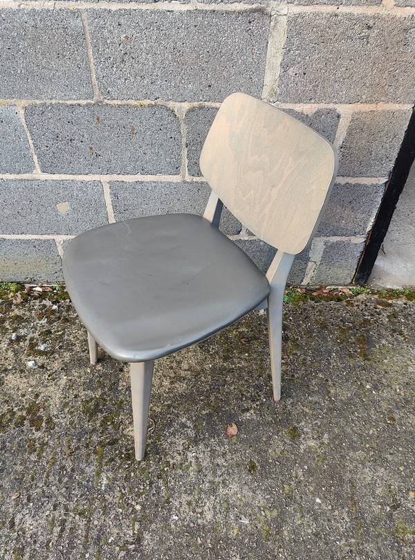 32x Grey Wash Lacquered Chairs For Sale