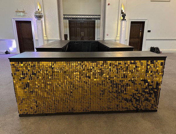 4x Gold Sequin Bar Sections
