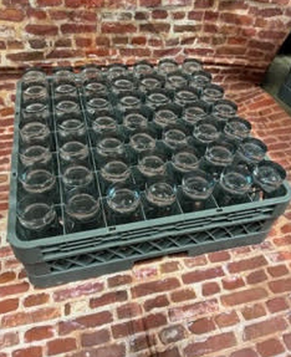 Used Sets Of Glasses And Glassware Racks For Sale
