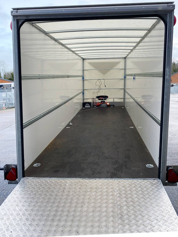 Large box trailer with ramp doors