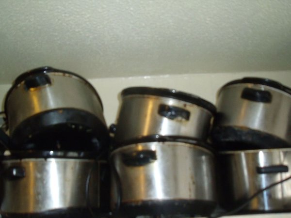 Second hand Slow cookers