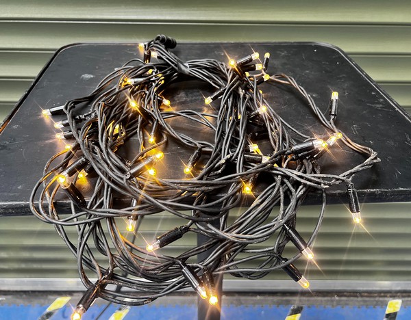 Secondhand 10x 10m Extendable Pea Lights For Sale