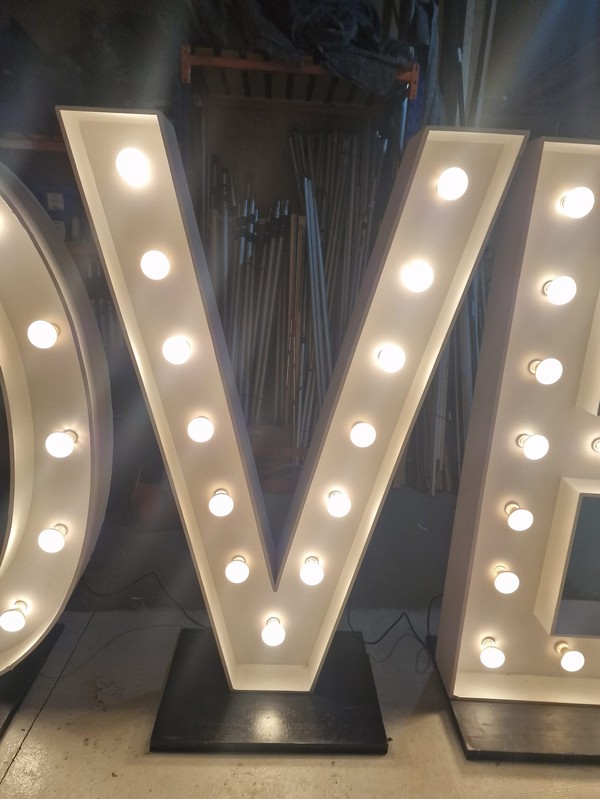 Giant Light Up 'LOVE' Letters For Sale