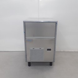 New B Grade Polar Spray Ice Maker 33Kg Drain Pump UA027 For Sale