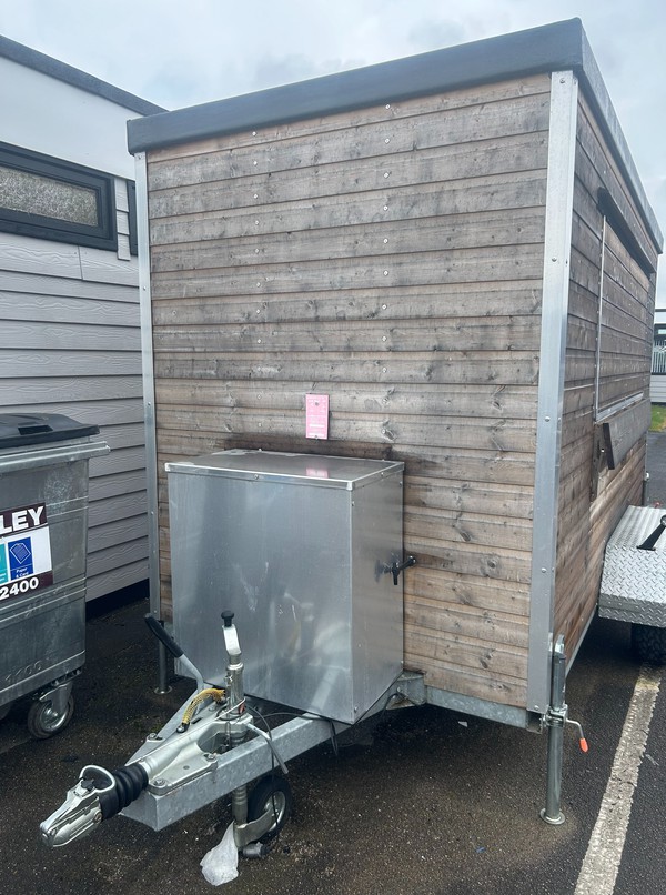 Secondhand Mobile Kitchen For Sale