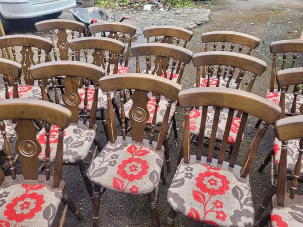 Patterned Traditional Wooden Pub Chairs