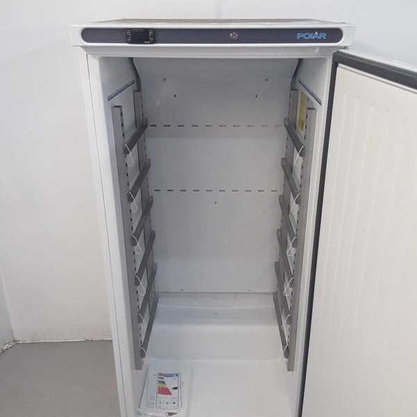 Polar  patisserie fridge