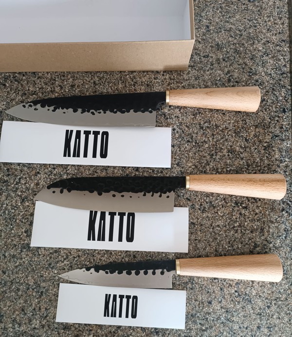 3x Katto knives