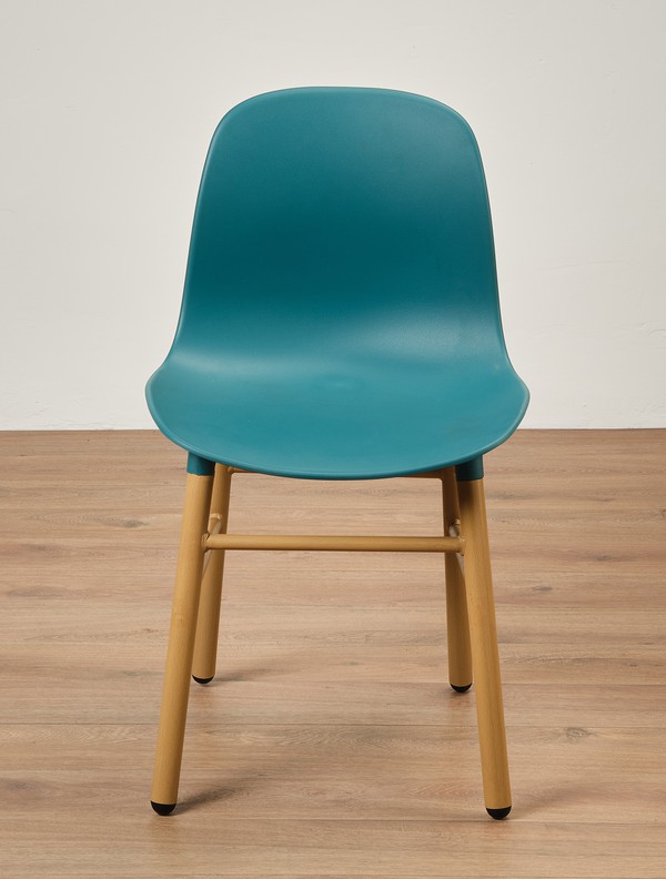 New Unused 40x Blue Cafe Chairs For Sale