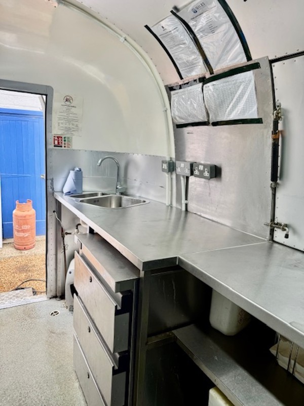 Airstream festival catering trailer Airstream festival catering trailer