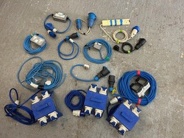 Comando 16A 250V Splitters and Mixture of Spare Cables and Connections For Sale