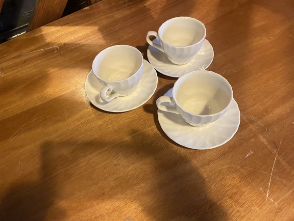 Secondhand Churchill Chelsea Cups and Saucers