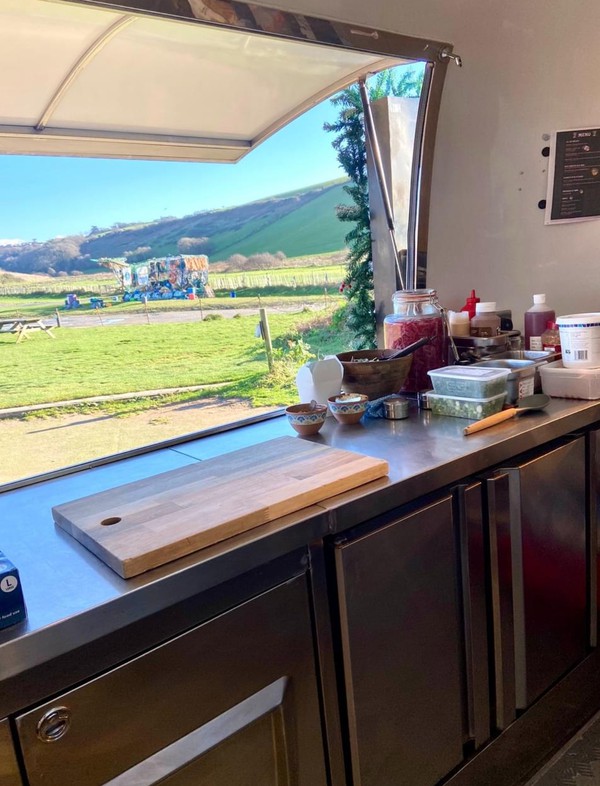 Secondhand 2021 Baby Blue Replica Airstream Catering Trailer 7m For Sale