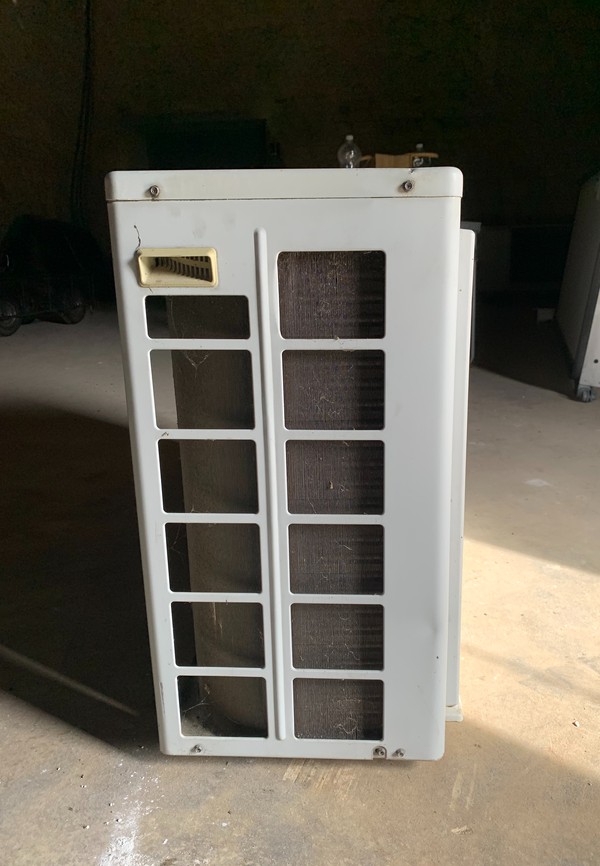Used J&E Hall Cellar Chiller For Sale