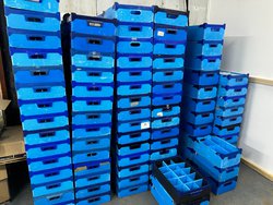 Secondhand Used 208x Correx Storage Boxes Multiple Sizes For Sale