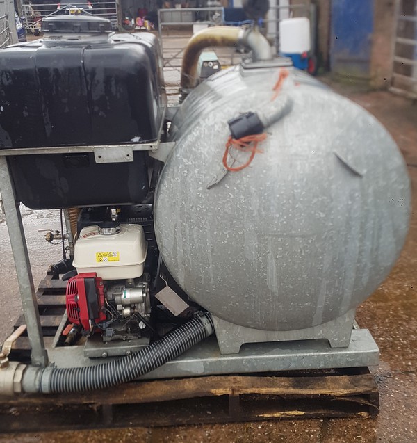 Secondhand Vacuum Tank 600L Waste, 200L Water