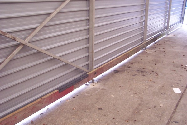 Metal marquee walls