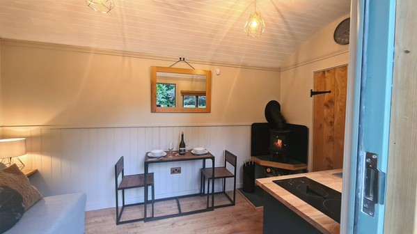 Luxury Shepherd's Hut