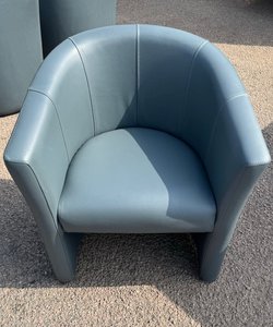 Secondhand 10x Faux Leather Bucket Chairs For Sale