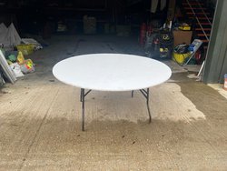 Secondhand Round Folding Tables For Sale