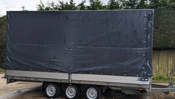 Tri axle 3.5T trailer for sale