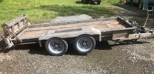 Used Brian James Tilt-bed Trailer Used Brian James Tilt-bed Trailer