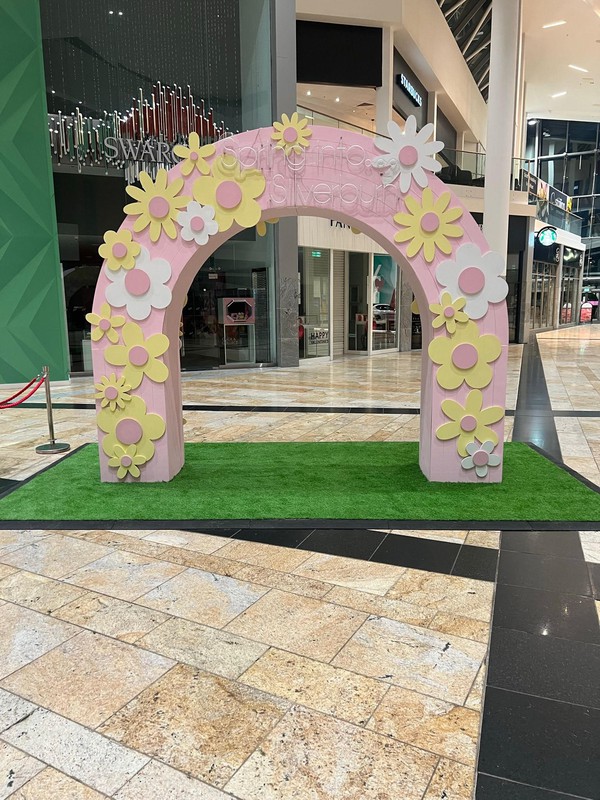 Used Giant Archway Prop 3m x 4m