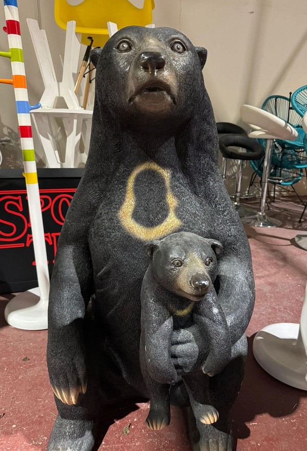 New Unused Bear And Cub Statue For Sale