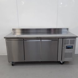 New B Grade Polar Triple Stainless Bench Freezer 417Ltr DL917 For Sale