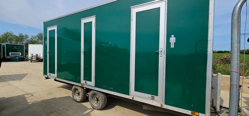 Secondhand Used Luxury 3+1 Toilet For Sale Secondhand Used Luxury 3+1 Toilet For Sale
