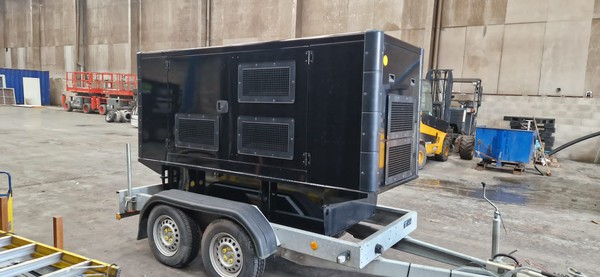 Trailer Mounted CAT 100KVA 2014 5727hrs For Sale